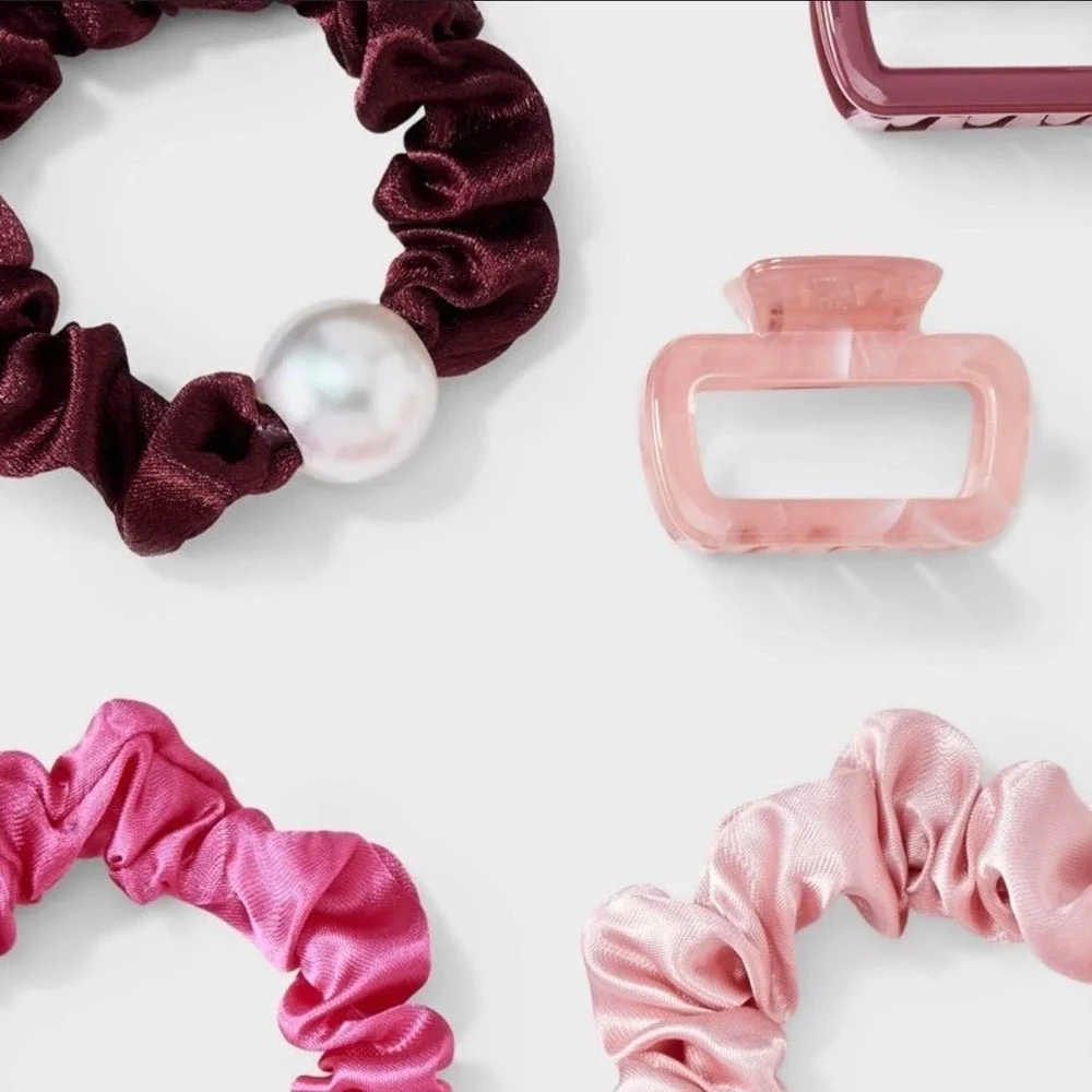 A New Day 5 Piece Hair Claw Clip and Scrunchie Set Pink Burgundy Pearl‎ Accent
